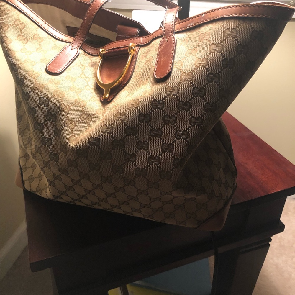 Authentic Gucci Purse